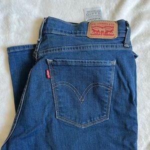 Bootcut Levi’s